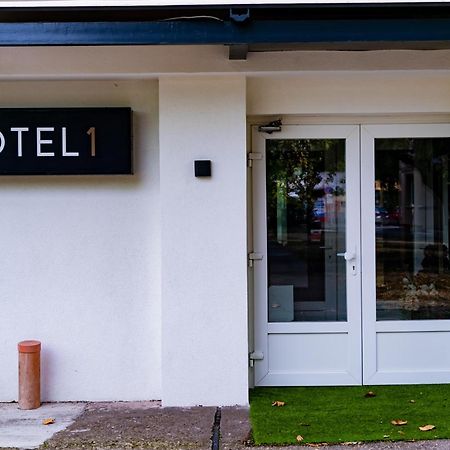 Motel1- A Megfizetheto Luxus! Dunaújváros 외부 사진